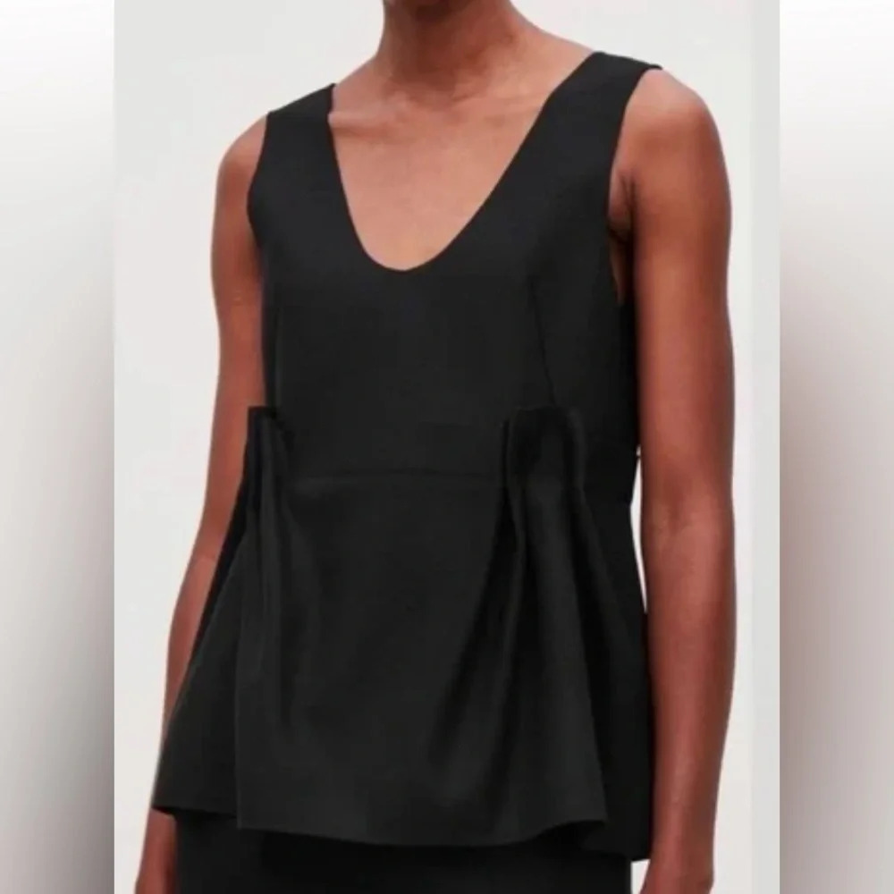 COS Pleated Sleeveless Wool & Cashmere Top Size 4
